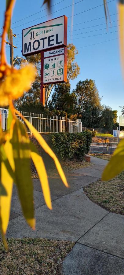 Golf Links Motel Tamworth Buitenkant foto