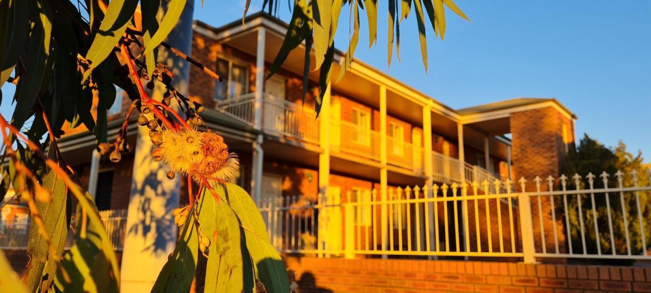 Golf Links Motel Tamworth Buitenkant foto